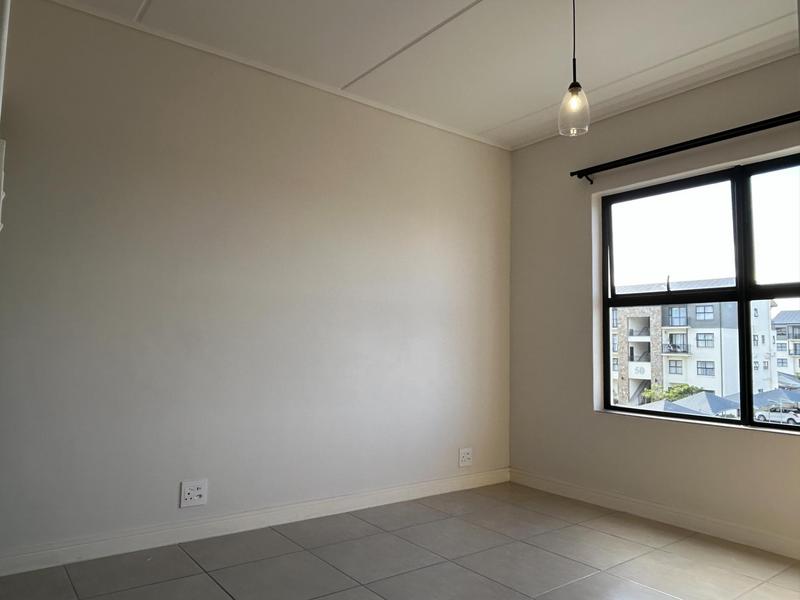 1 Bedroom Property for Sale in Sandown Western Cape
